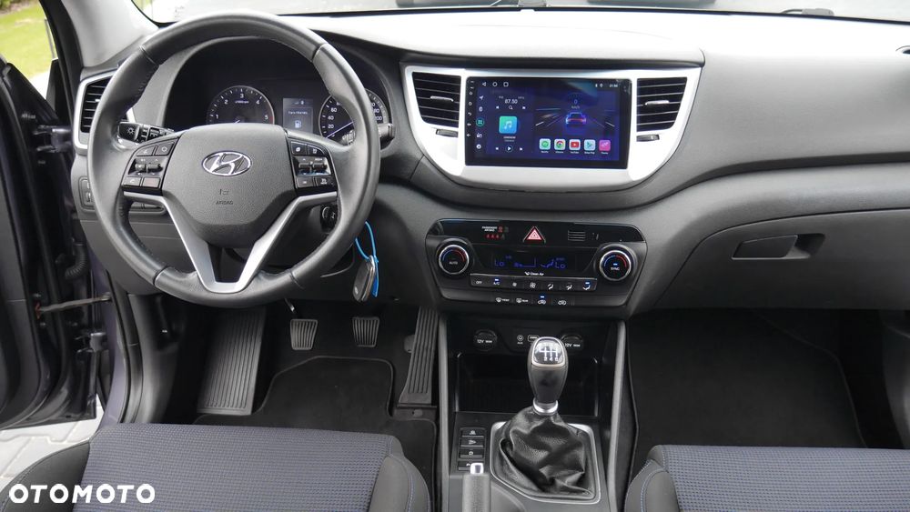Hyundai Tucson blue 1.7 CRDi 2WD Intro Edition - 28