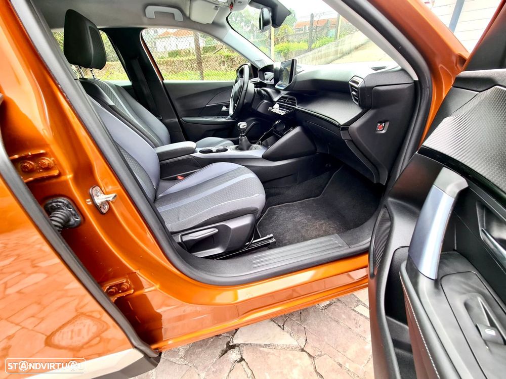 Peugeot 2008 PureTech 130 Allure Pack - 16