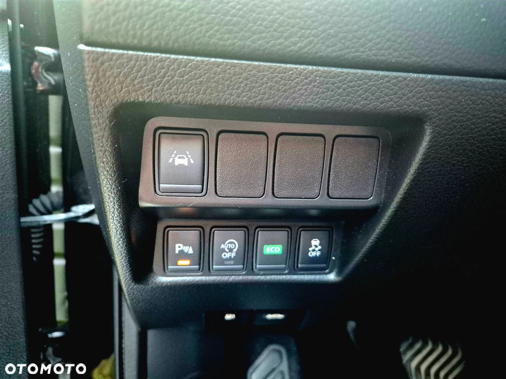 Nissan Qashqai 1.2 DIG-T Tekna Xtronic - 26