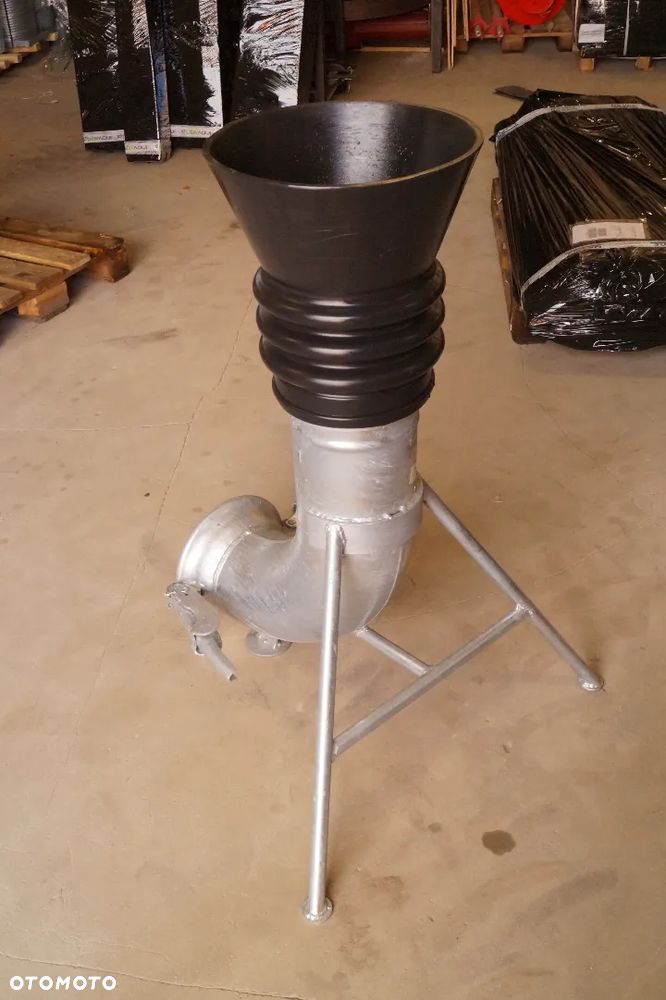 Lejek do pompowania do Wozów Asenizacyjnych - 3