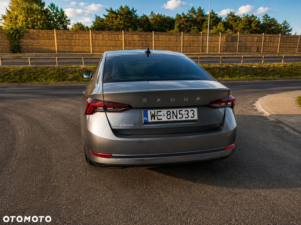 Skoda Octavia 1.5 TSI ACT Ambition - 5