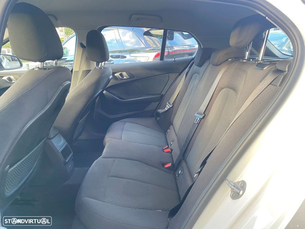 BMW 116 d Line Sport - 14