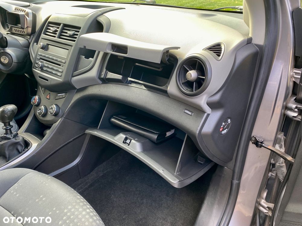 Chevrolet Aveo 1.3 LT - 15