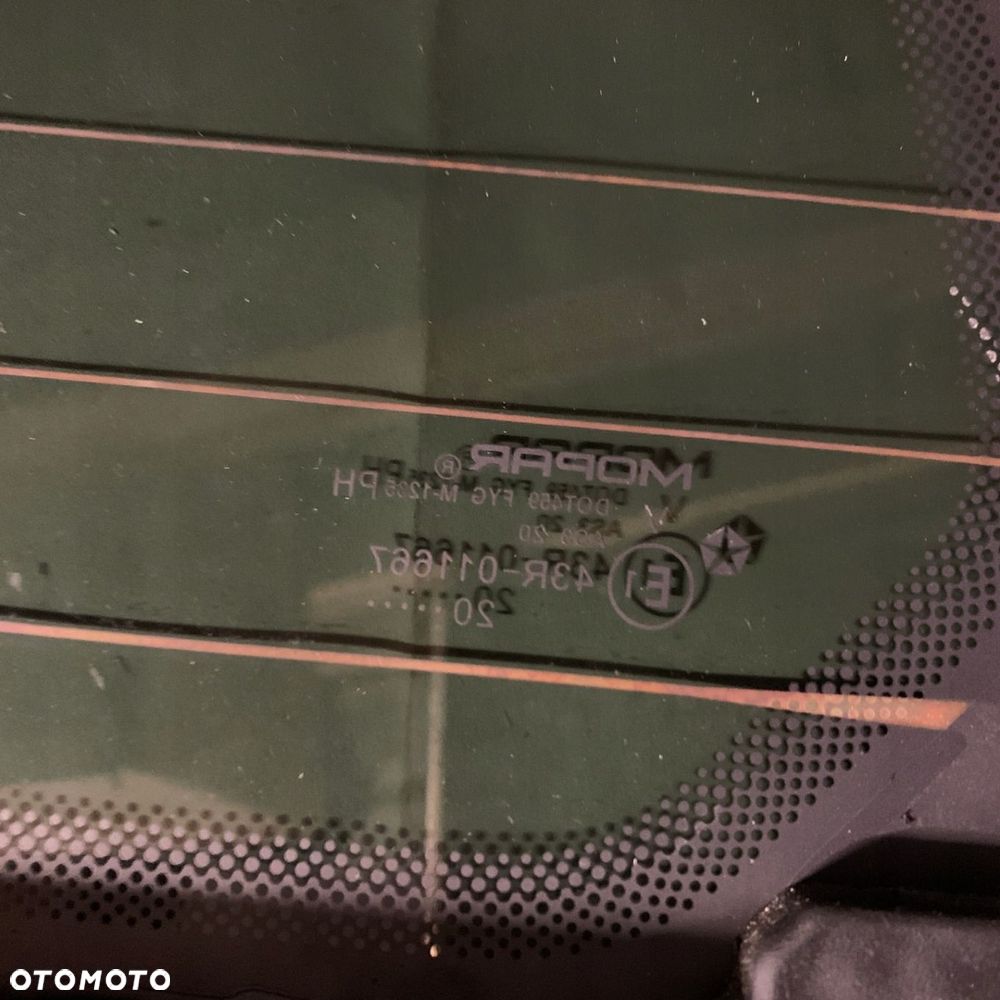 Szyba tył tylna elektryczna odsuwana oryginał DODGE RAM V 1500 LIMITED 20r - 9