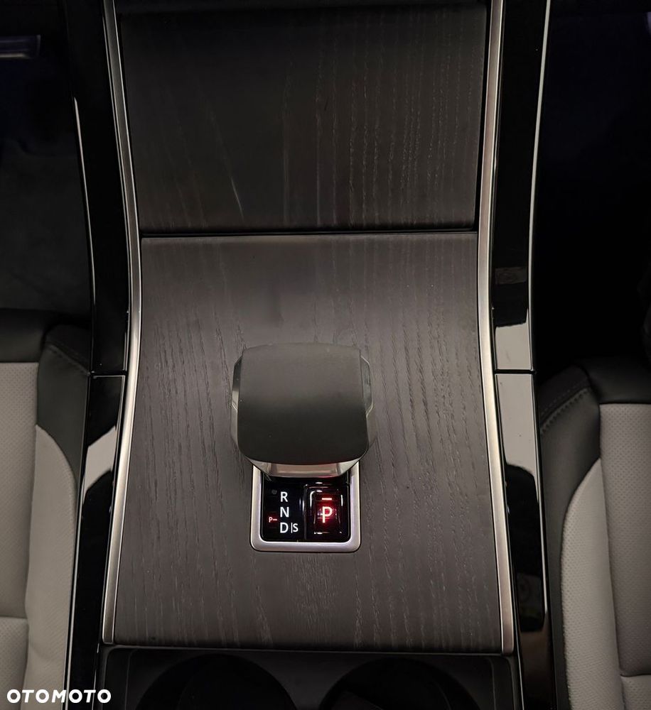 Land Rover Range Rover Velar - 21
