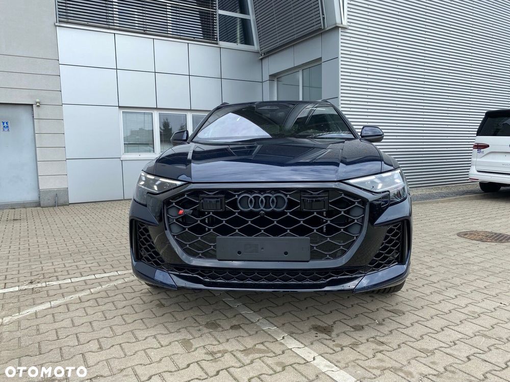 Audi RS Q8 - 13