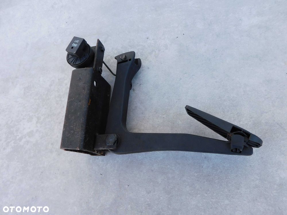 Mercedes Sprinter 906 pedał gazu potencjometr BOSCH do SWAP 2.9