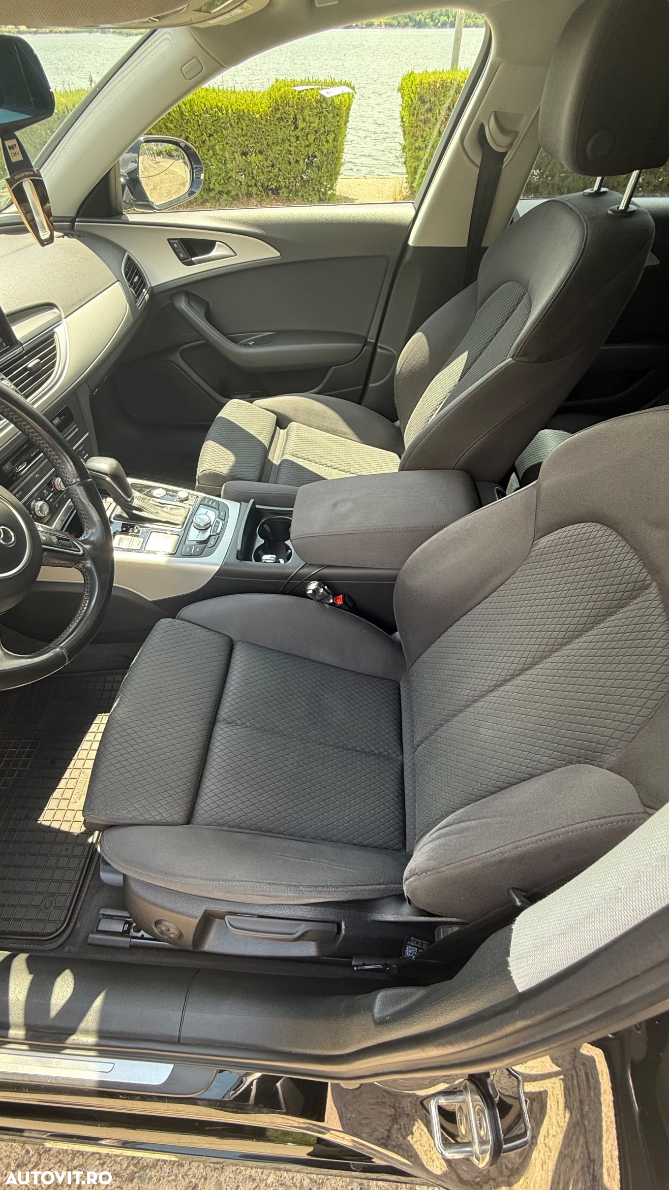 Audi A6 Avant 2.0 TDI Ultra S tronic - 14