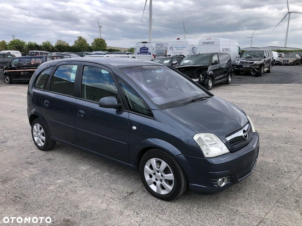 Opel Meriva 1.7 CDTI Cosmo - 1
