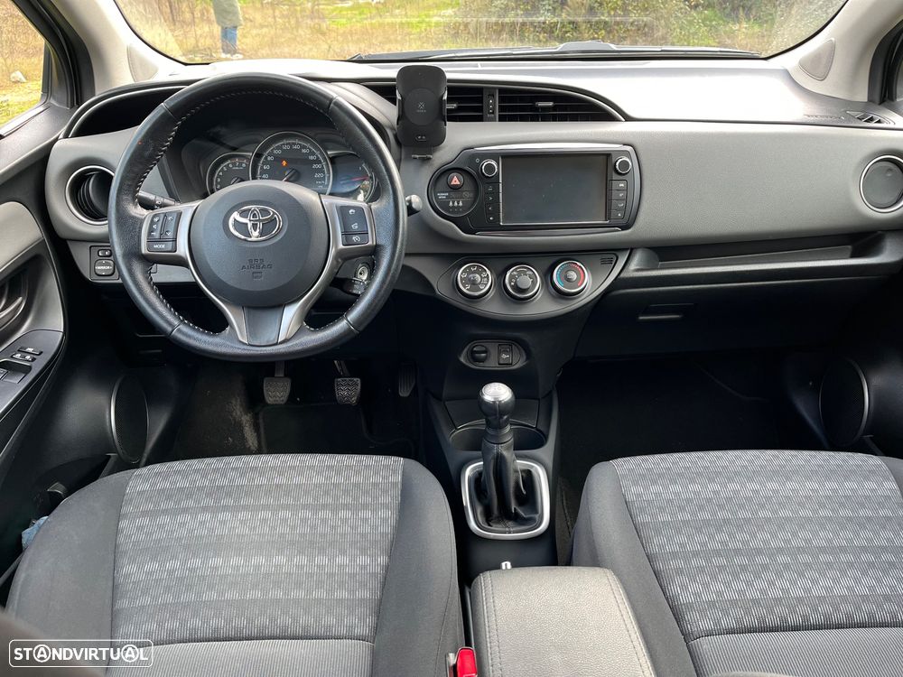 Toyota Yaris 1.0 VVT-i ACtive - 4