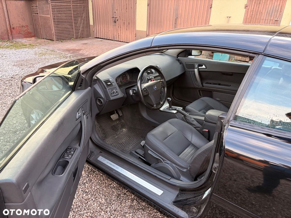 Volvo C70 T5 Momentum - 5