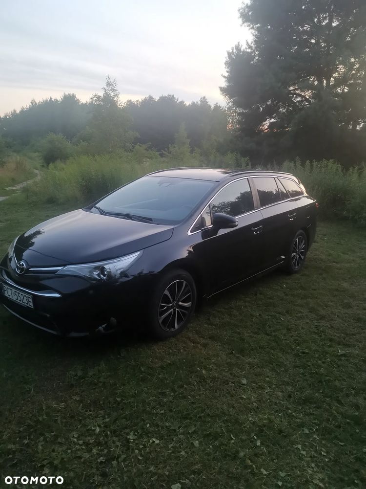 Toyota Avensis 2.0 D-4D Prestige - 1