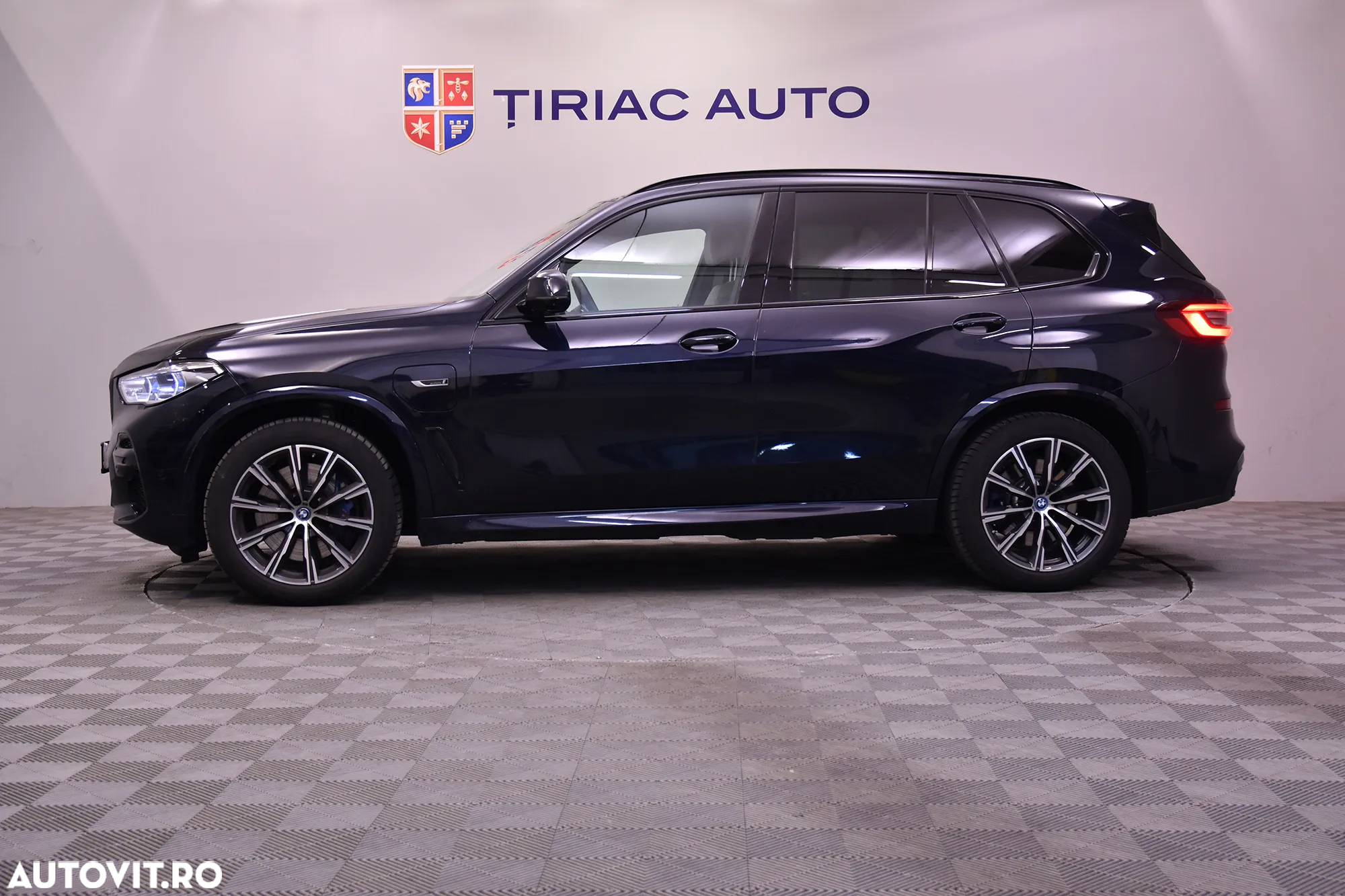BMW X5 xDrive45e AT PHEV - 2