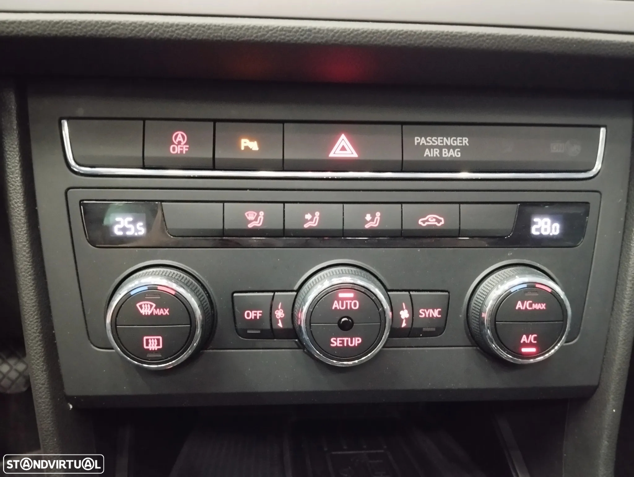 SEAT Leon ST 1.6 TDI Style S/S - 36