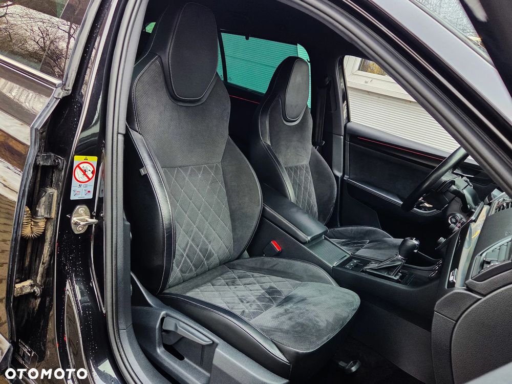Skoda Superb 2.0 TDI SCR Sportline DSG - 21