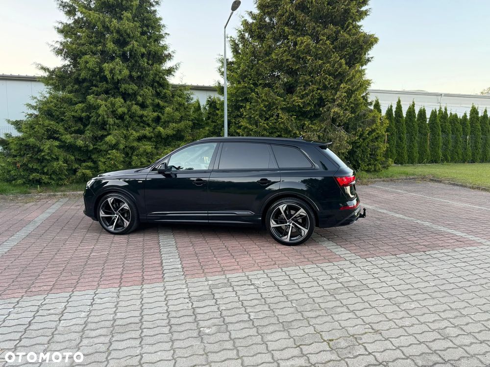 Audi Q7 55 TFSI mHEV Quattro S Line Tiptr - 16