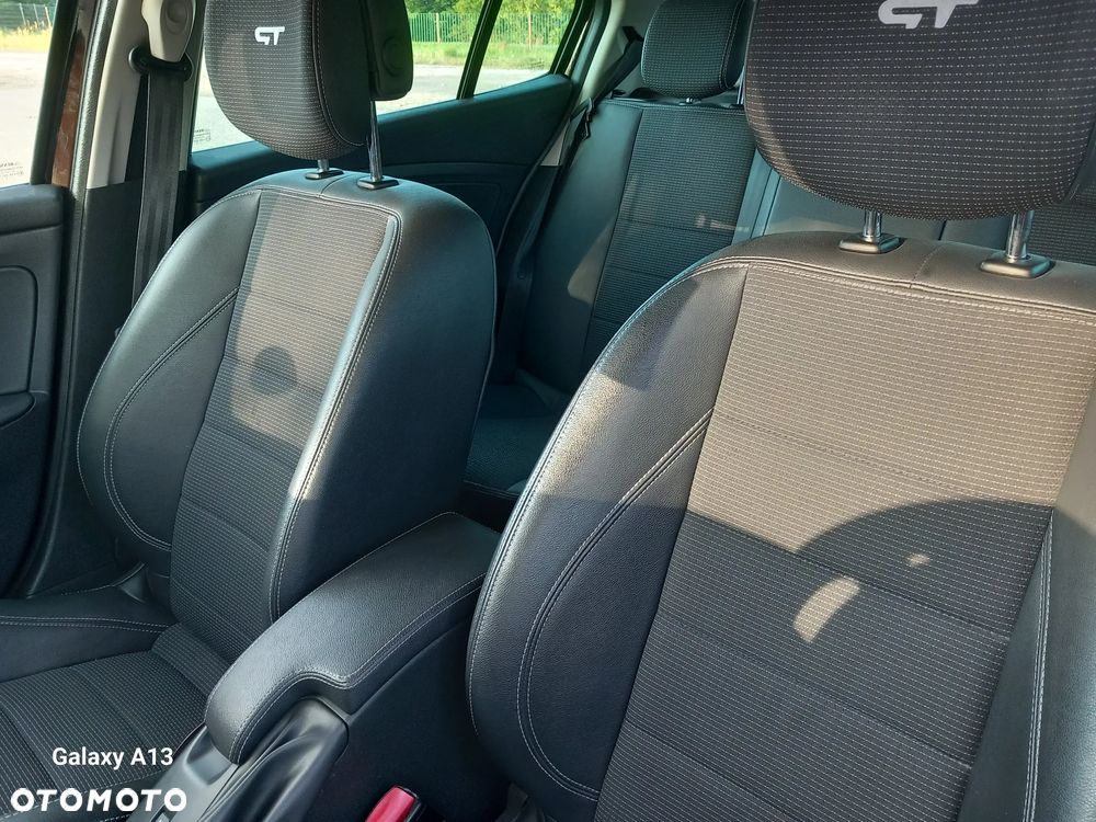 Renault Megane 2.0 dCi GT Robert Kubica - 13