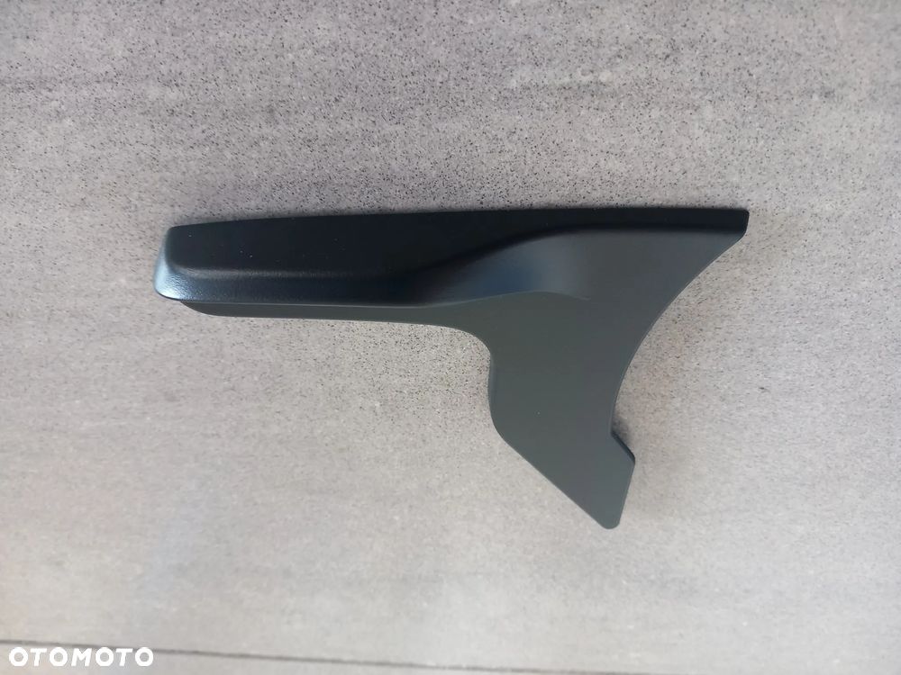 Uchwyt siedzenia lewy Ford Fiesta 2008-2012, Focus C-Max 2010-2015 1531242 - 2