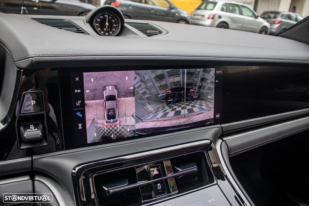 Porsche Panamera 4 E-Hybrid - 33