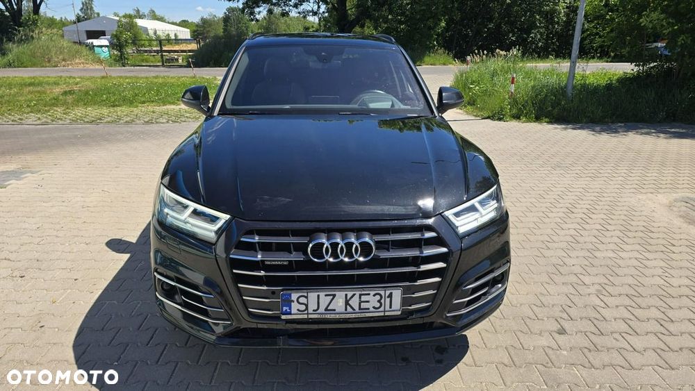 Audi Q5 - 1
