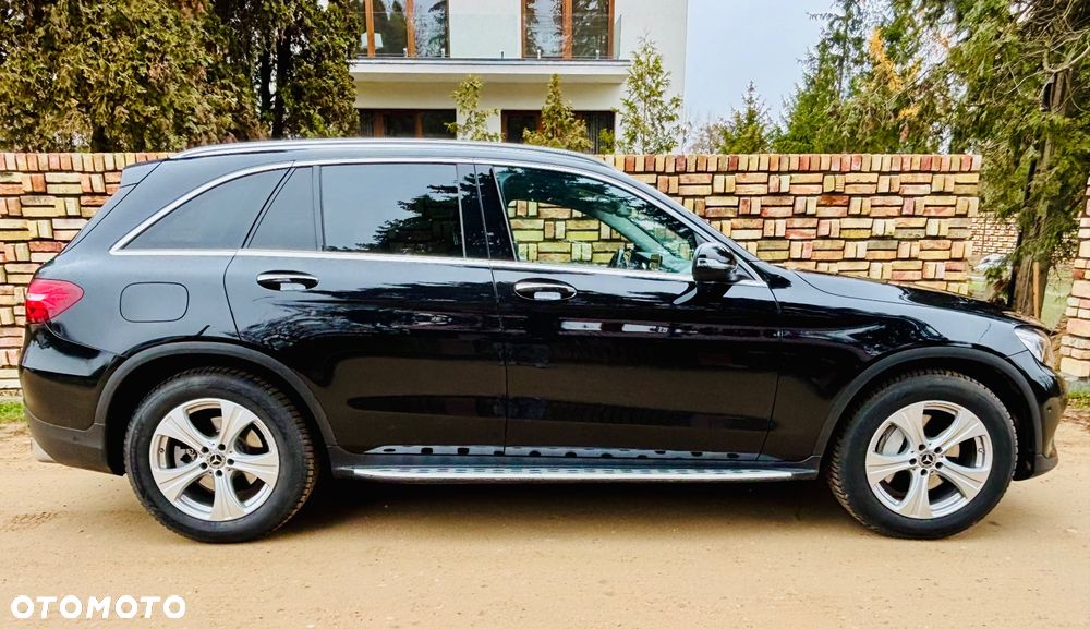 Mercedes-Benz GLC 250 4-Matic - 4