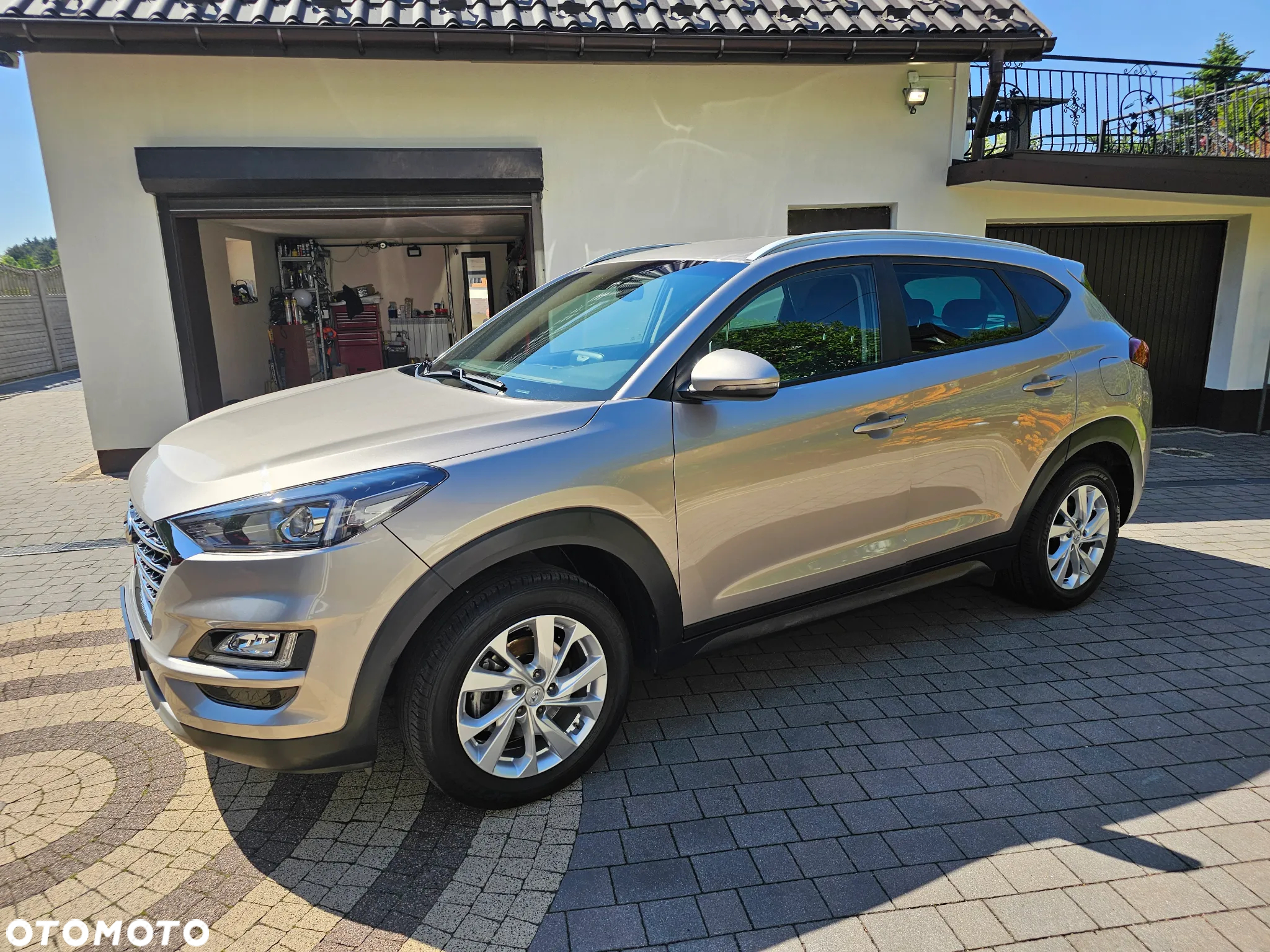 Hyundai Tucson blue 1.6 CRDi 2WD Pure - 13