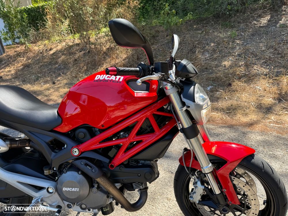Ducati Monster 696 - 19