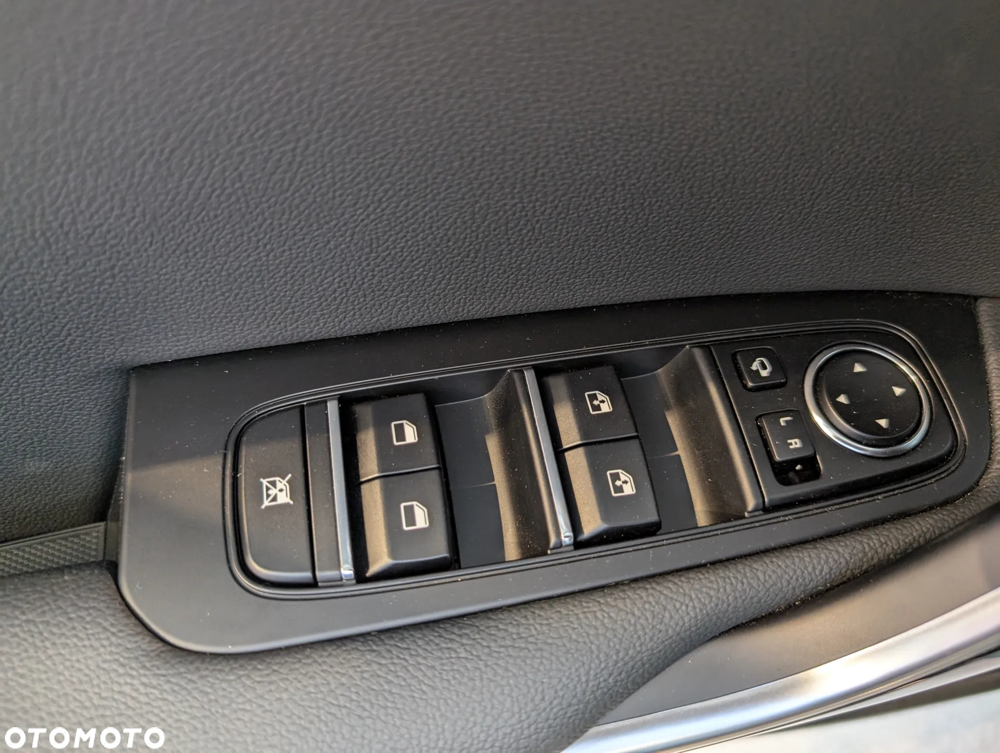 Kia Ceed 1.5 T-GDI Tribute - 10