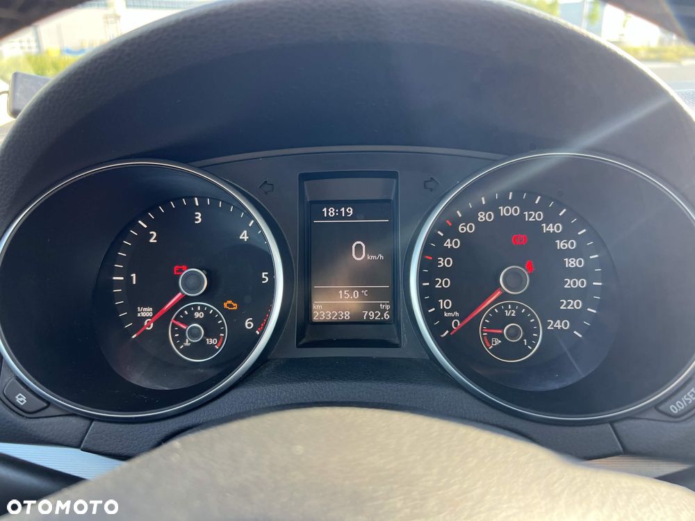 Volkswagen Golf 2.0 TDI DPF Team - 19