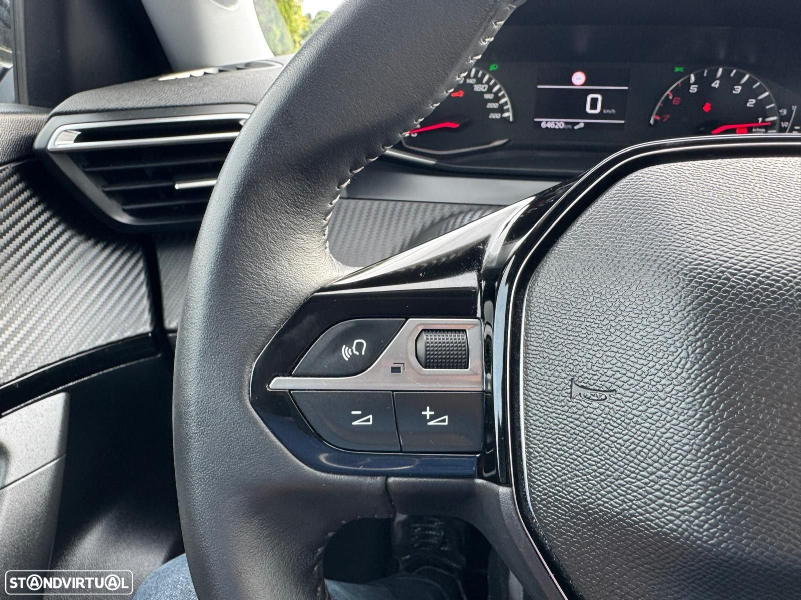 Peugeot 2008 1.2 PureTech Active - 33
