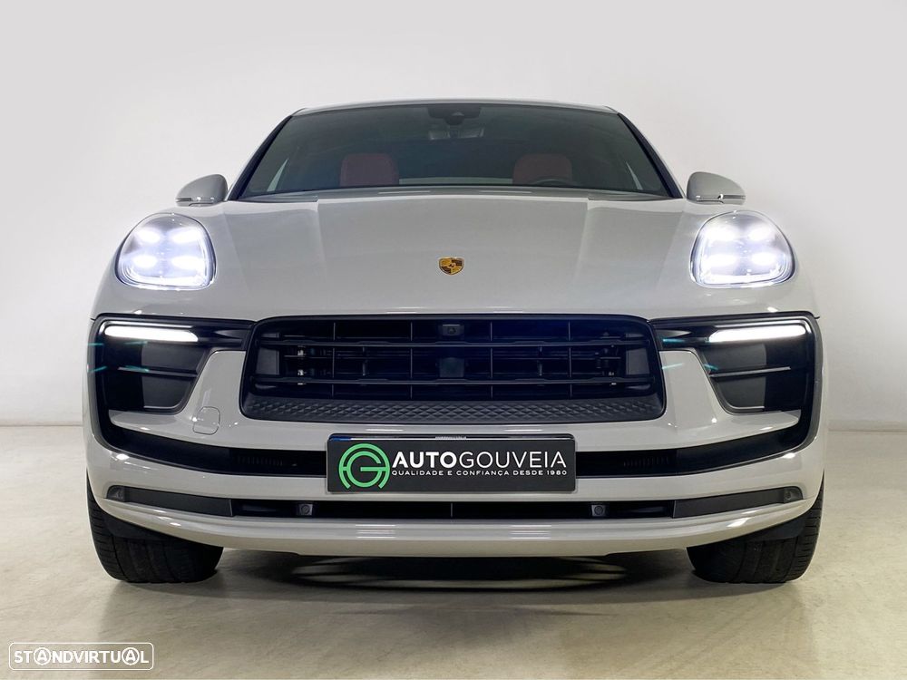 Porsche Macan Standard - 2