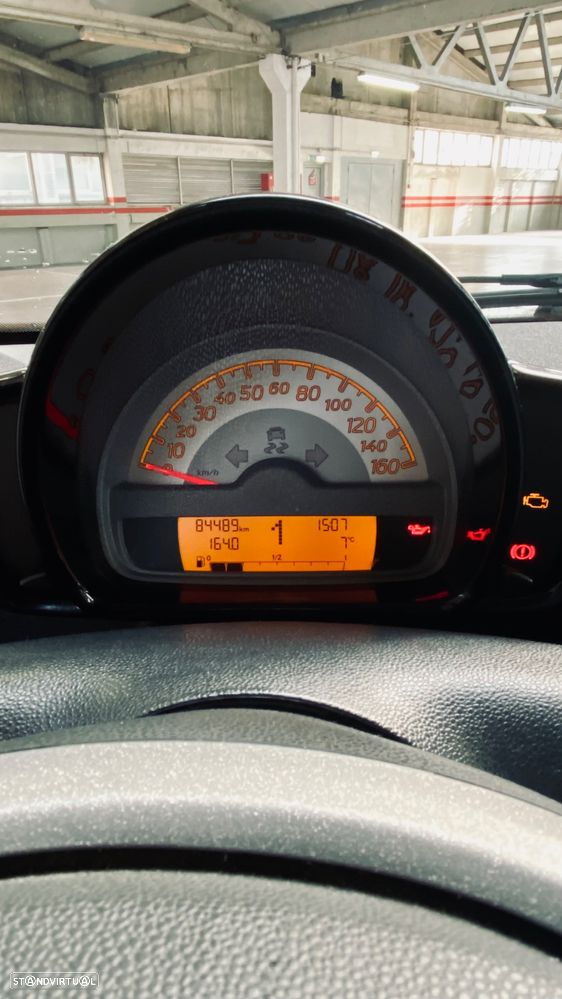 Smart ForTwo Coupé 1.0 mhd Pure 61 - 11