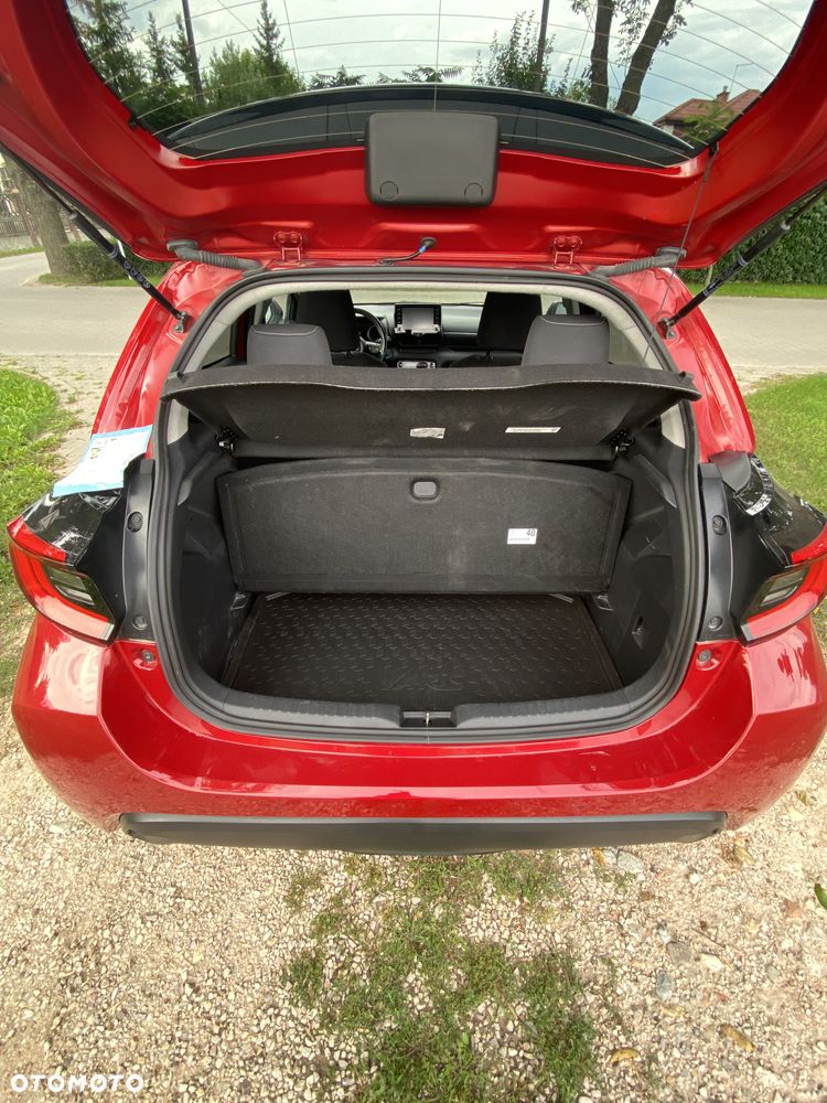 Toyota Yaris Hybrid 1.5 Executive - 10