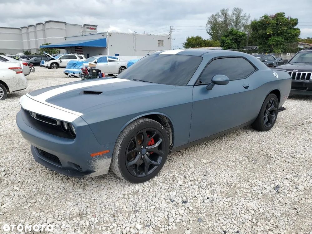 Dodge Challenger 3.6 SXT - 2