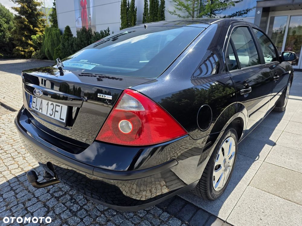 Ford Mondeo 2.0 TDCi Trend - 15