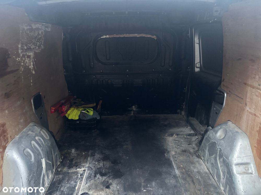 Opel Combo - 12