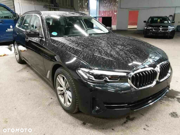 BMW Seria 5 520d xDrive mHEV