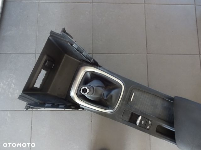 Tunel środkowy Renault Megane IV Sedan - 3