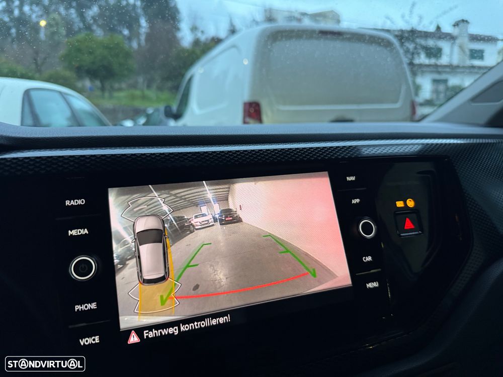 VW Polo 1.0 TSI Urban DSG - 16