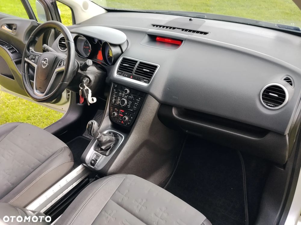 Opel Meriva 1.4 T Cosmo - 22