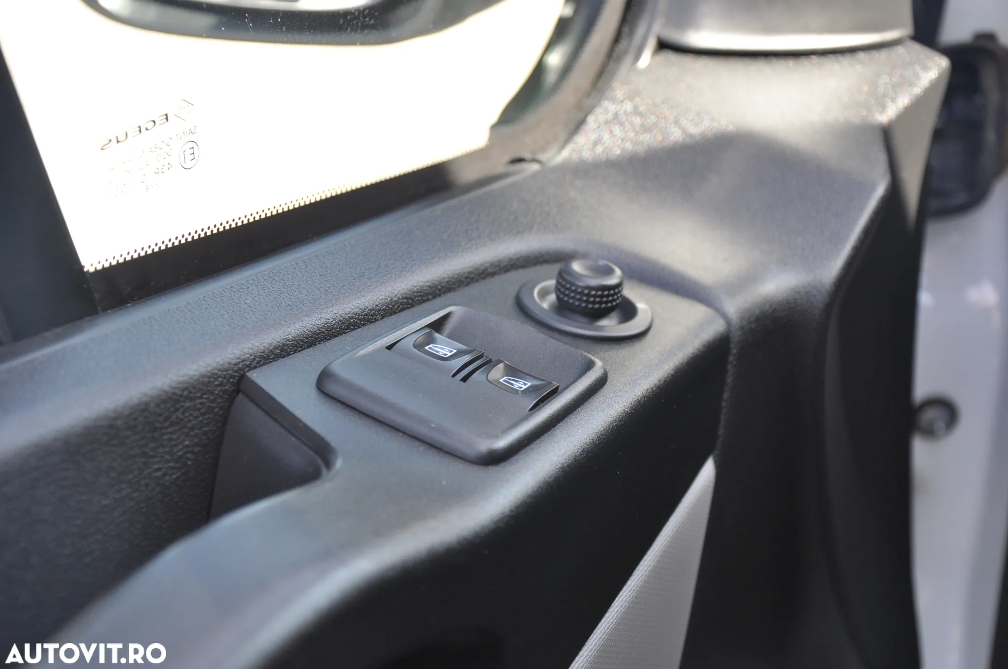 Renault Trafic L2H1 9 Locuri - 17