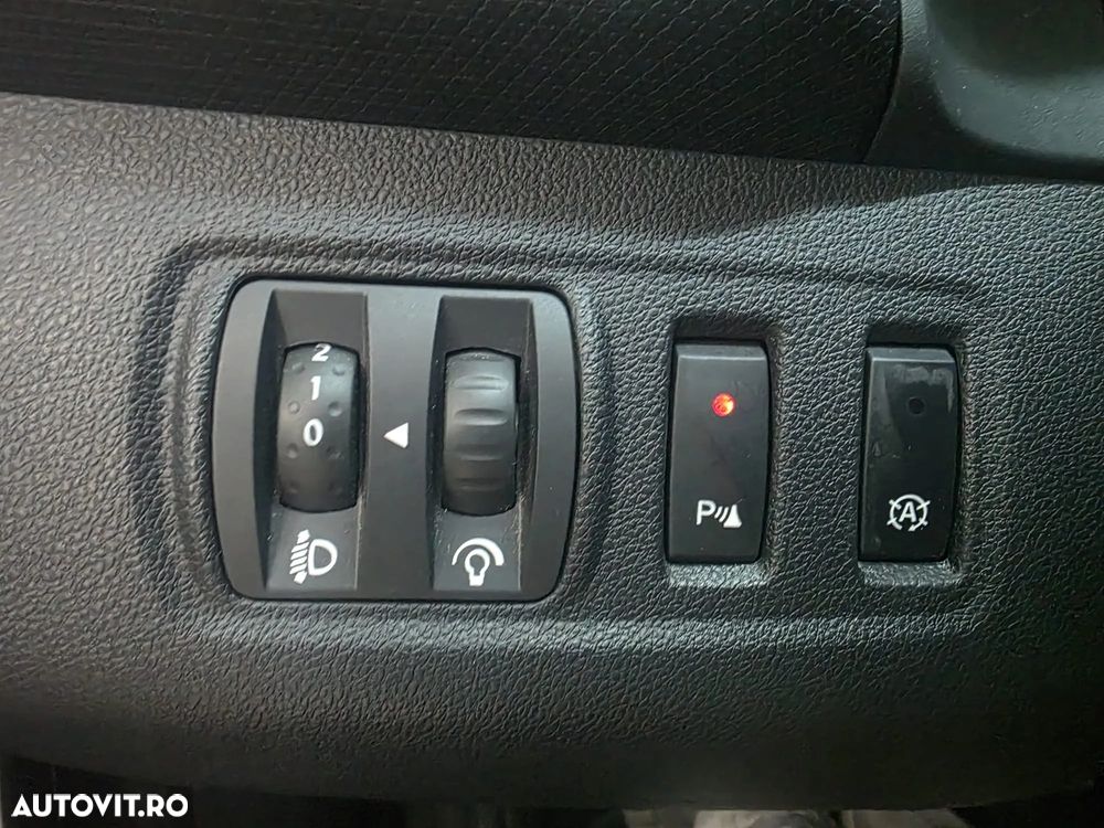 Renault Clio dCi Intens - 21