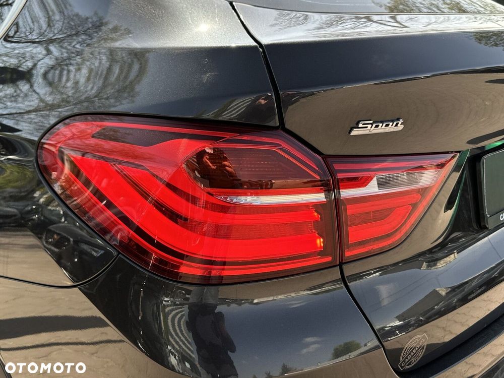 BMW X4 xDrive20d sport - 40