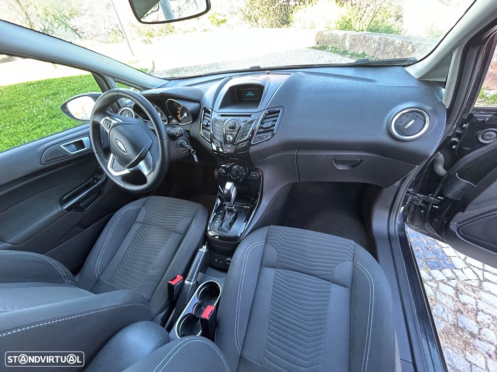 Ford Fiesta 1.0 T EcoBoost Titanium PowerShift - 11