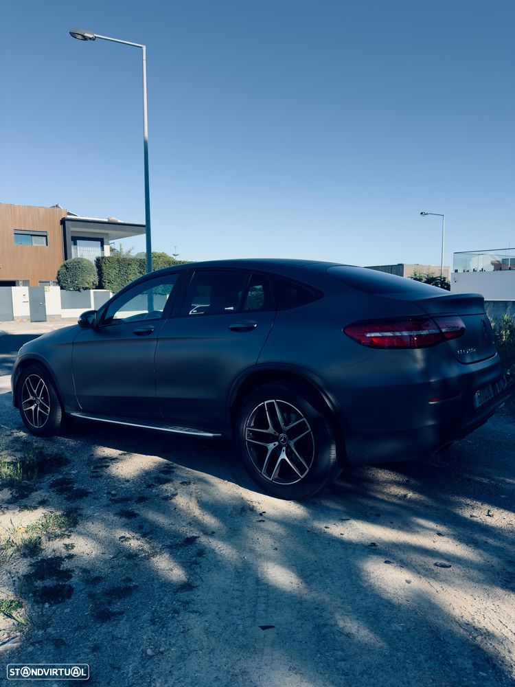 Mercedes-Benz GLC 250 d Coupé AMG Line 4-Matic - 2