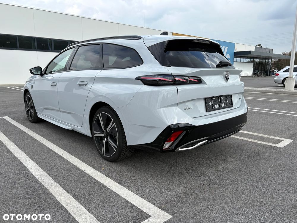 Peugeot 308 1.2 PureTech GT S&S EAT8 - 6