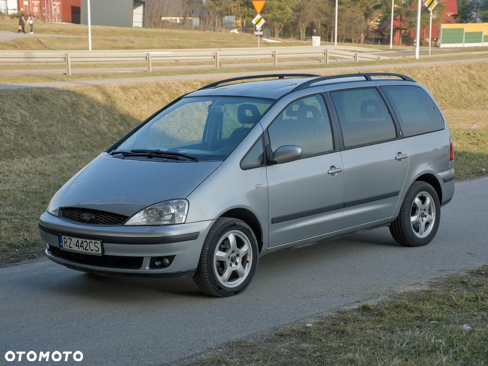 Ford Galaxy 1.9 TDI Ghia - 30