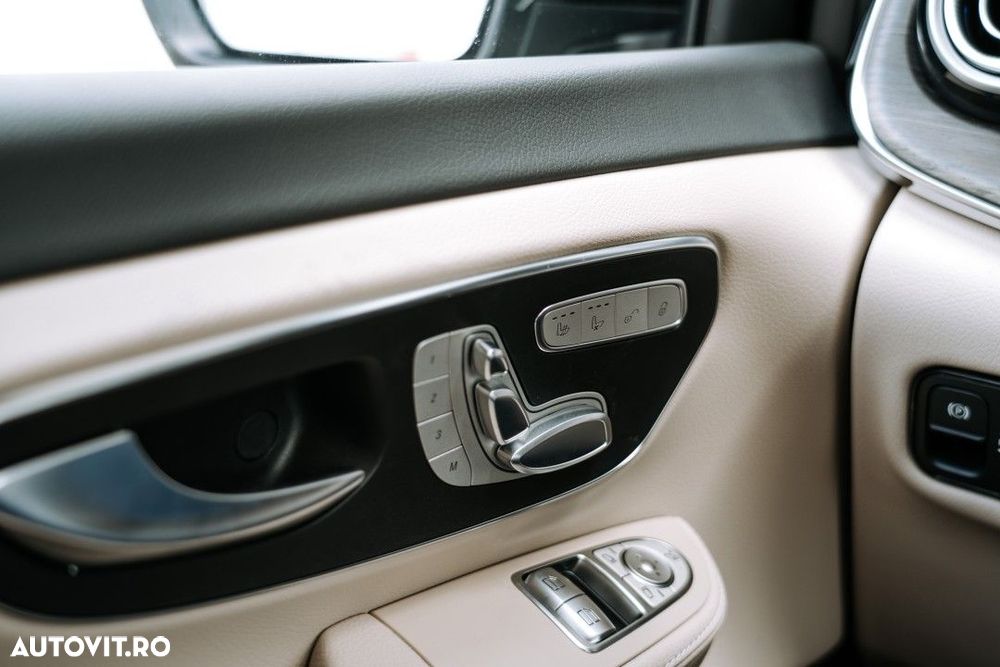 Mercedes-Benz V - 32