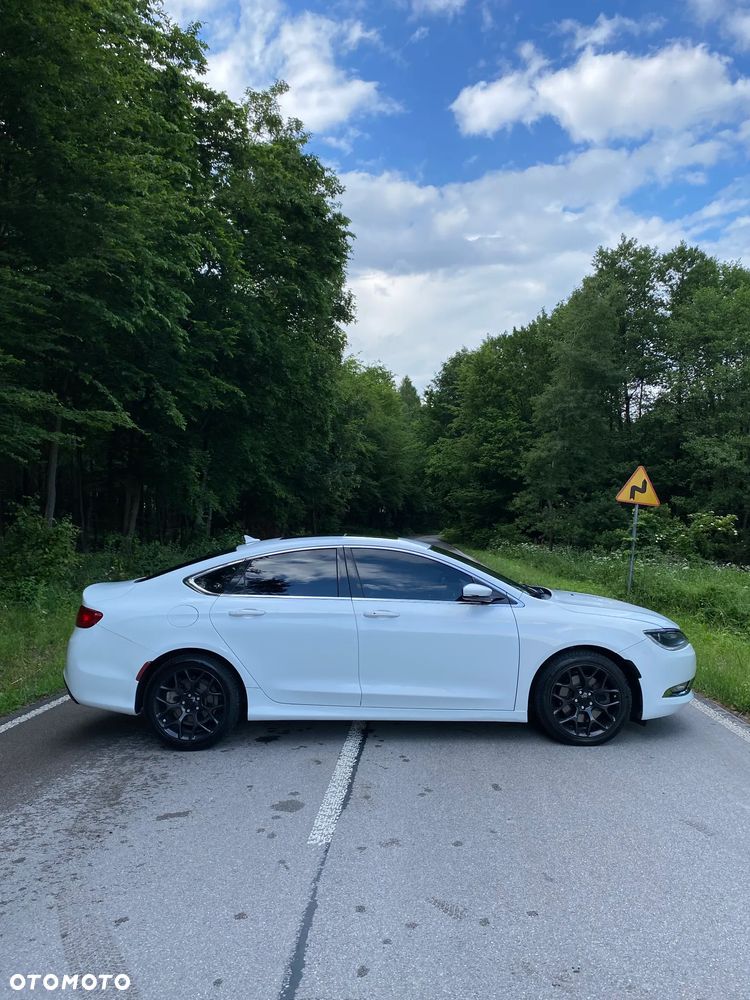 Chrysler 200 - 13