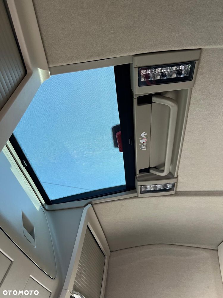 Volvo fh4 460 bogate wyposażenie 2020 opony 70 wron-pol - 23